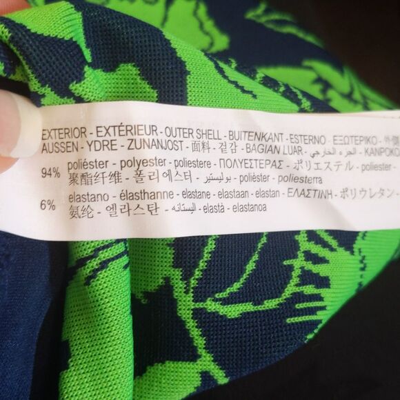 Zara NWT one shoulder top, bright green & navy blue floral print M - Picture 11 of 11